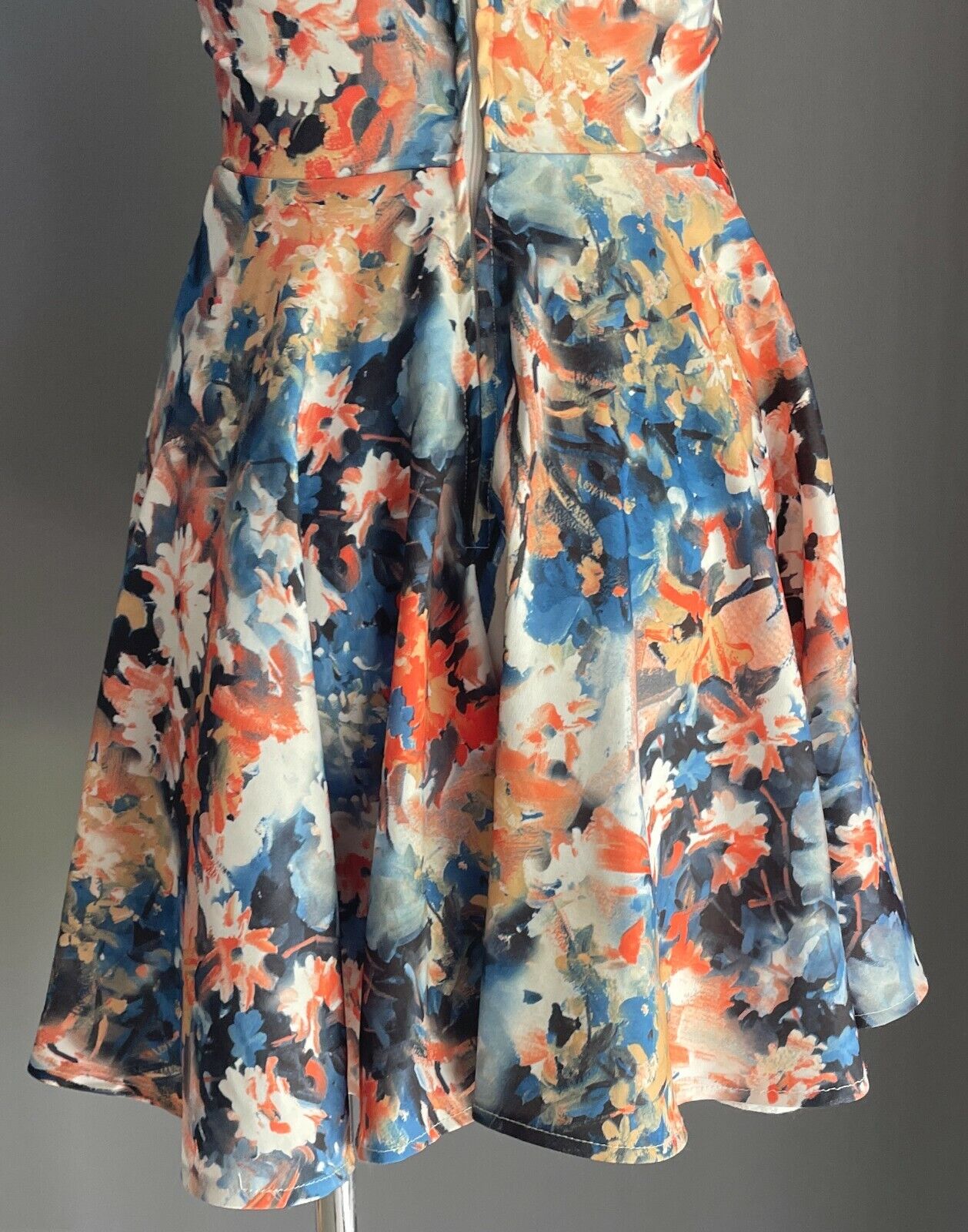MISS CHERRY A-Line Tea Dress Floral Sleeveless Size 8 10 Retro 1950s Vibe!