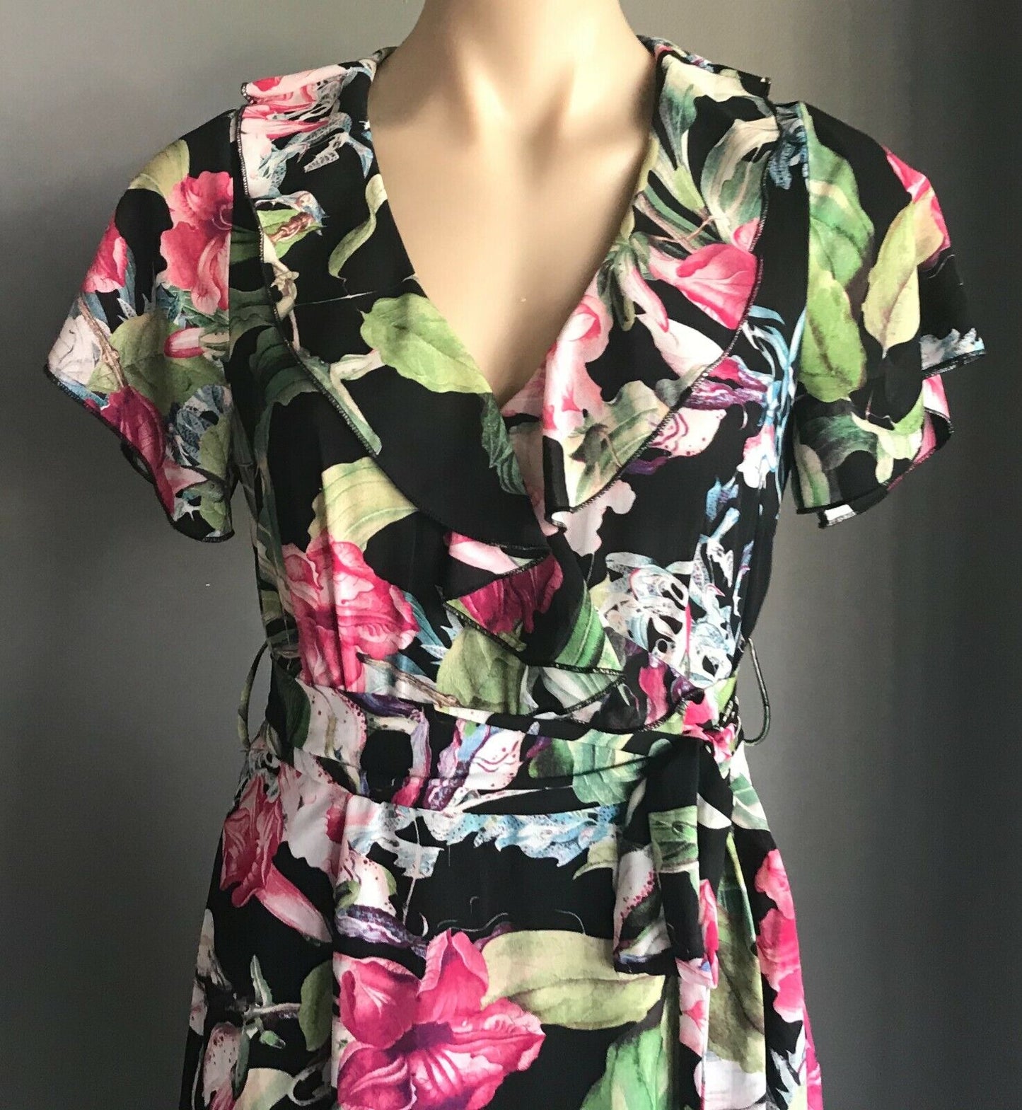 CHASING KATE by ST FROCK Maxi Dress Wrap Size 10 Ruffle Trim Floral Print