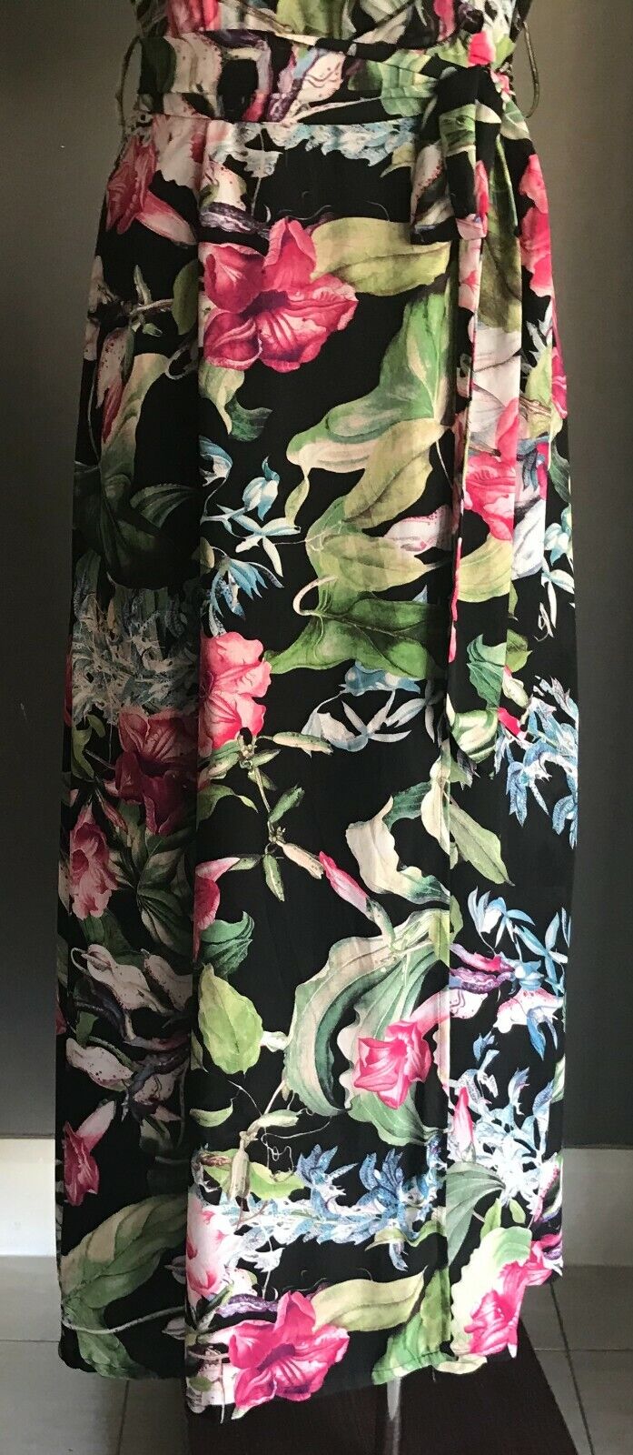 CHASING KATE by ST FROCK Maxi Dress Wrap Size 10 Ruffle Trim Floral Print