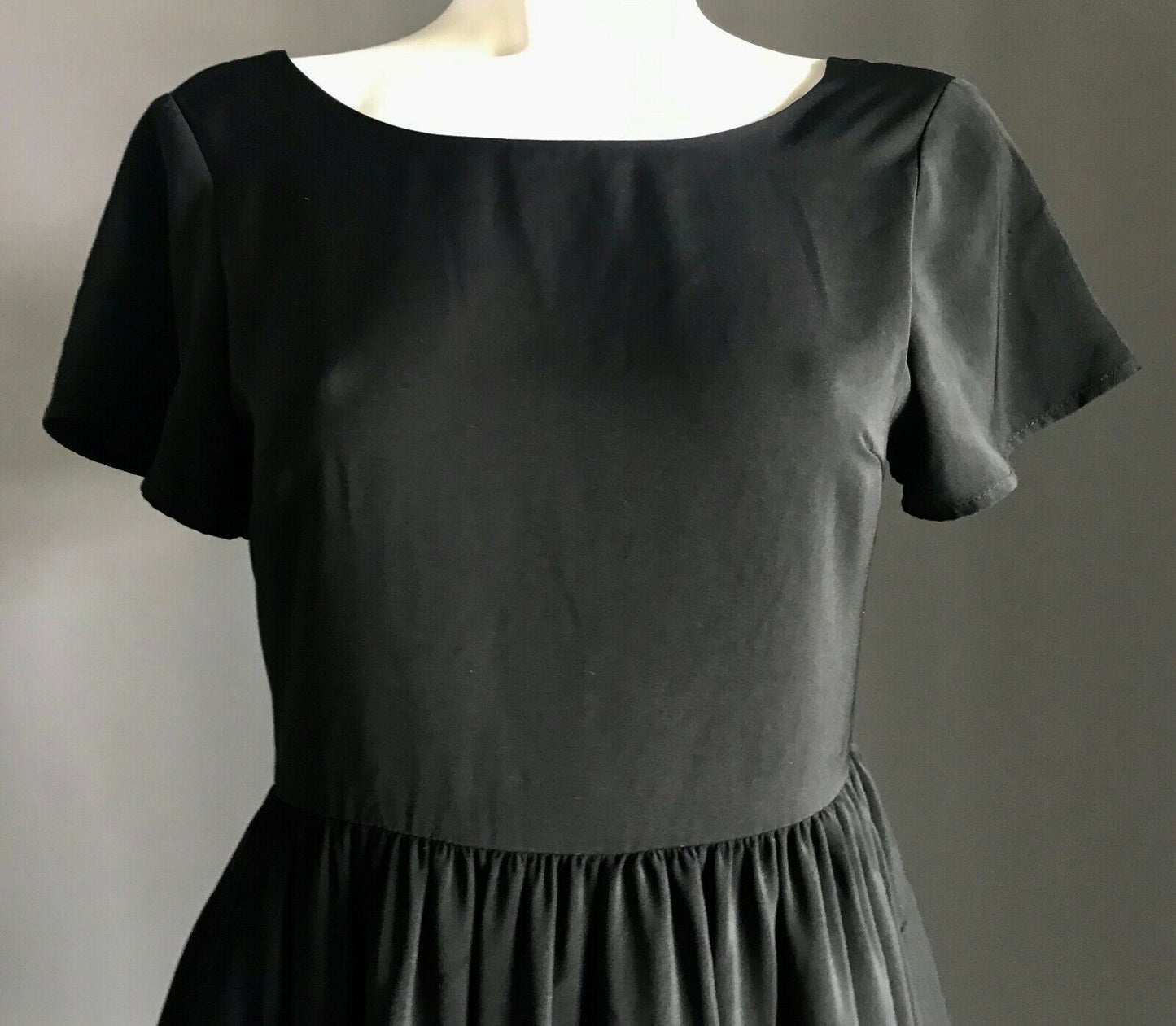 YEUZZ Fit & Flare Dress Black Short Sleeve Slit Back Ladies  Size L 10