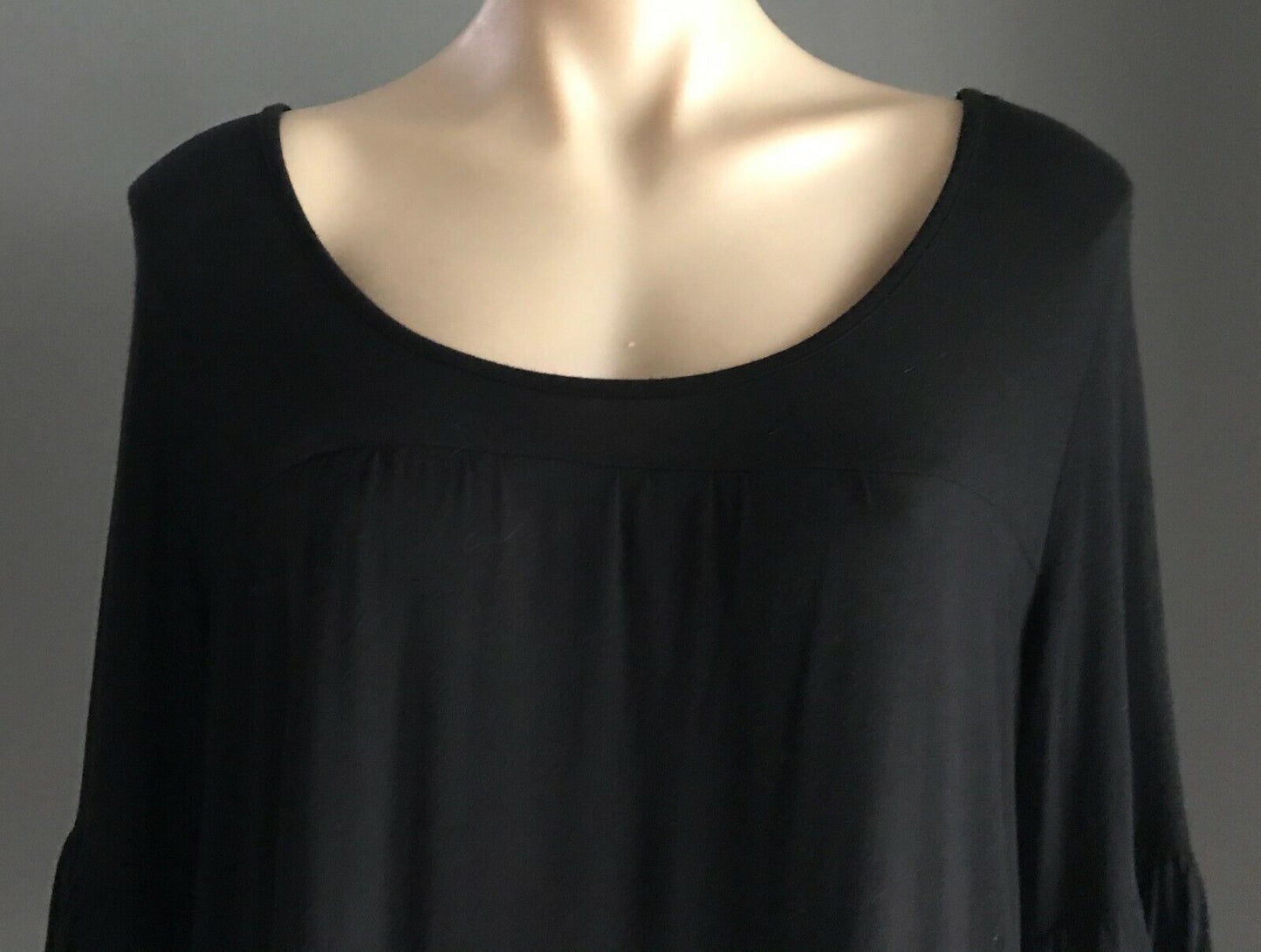 NOW Black Top Short Trumpet Sleeve Stretch Tee Blouse Ladies Size 16
