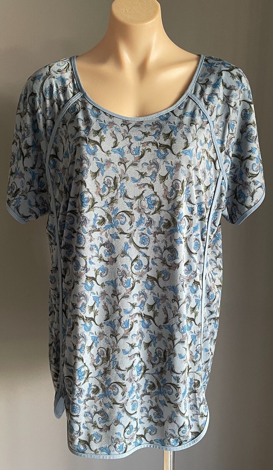 SES Top Stretch Shades of Blue Khaki Brown Black Floral Short Sleeve Size 16