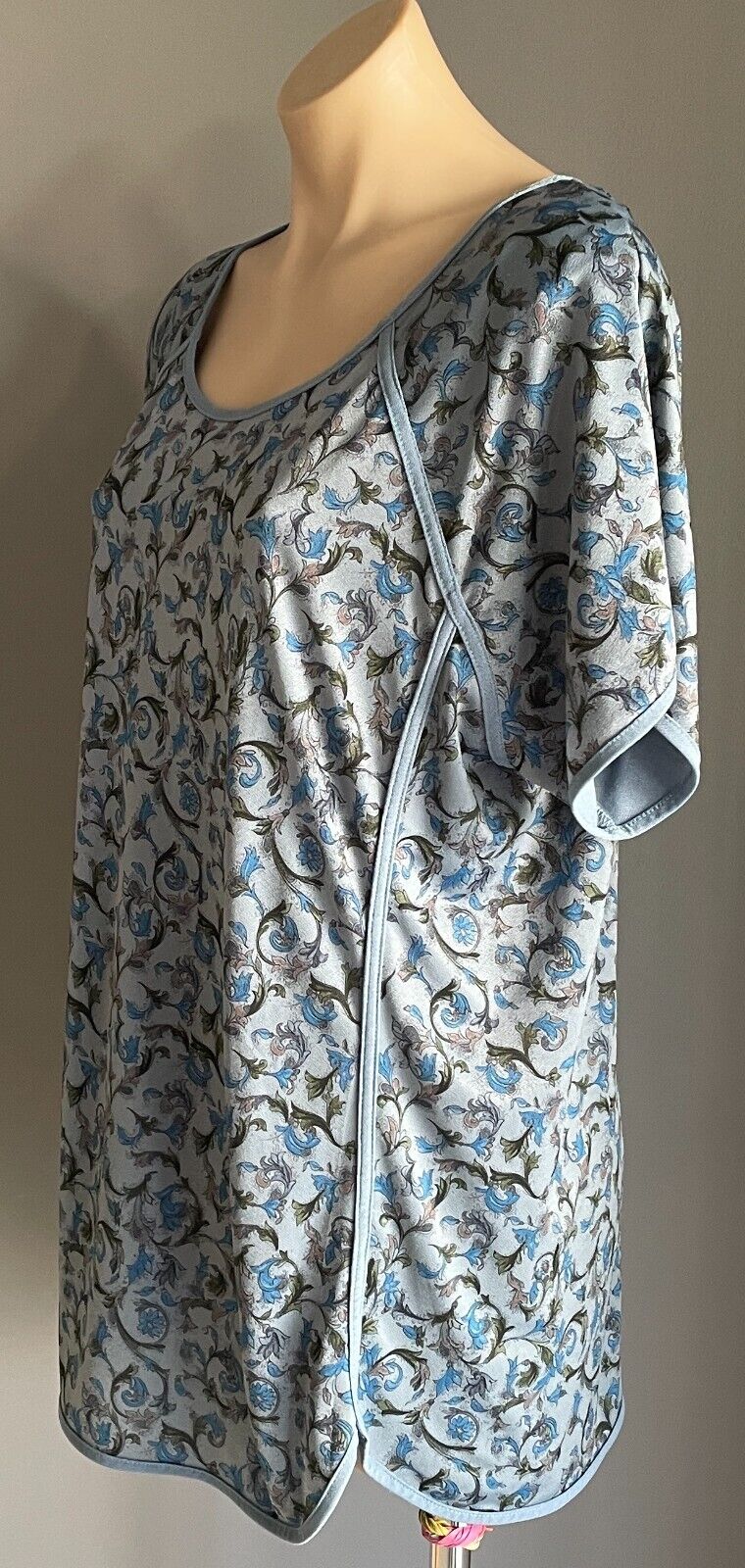 SES Top Stretch Shades of Blue Khaki Brown Black Floral Short Sleeve Size 16