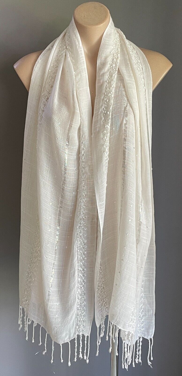 SPORTSGIRL Neck SCARF  White Silver Lurex Shawl Rectangle Glitter 53x186cm NEW