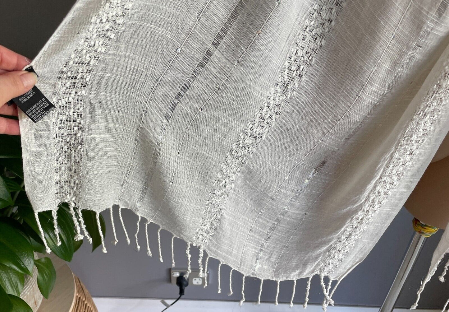 SPORTSGIRL Neck SCARF  White Silver Lurex Shawl Rectangle Glitter 53x186cm NEW