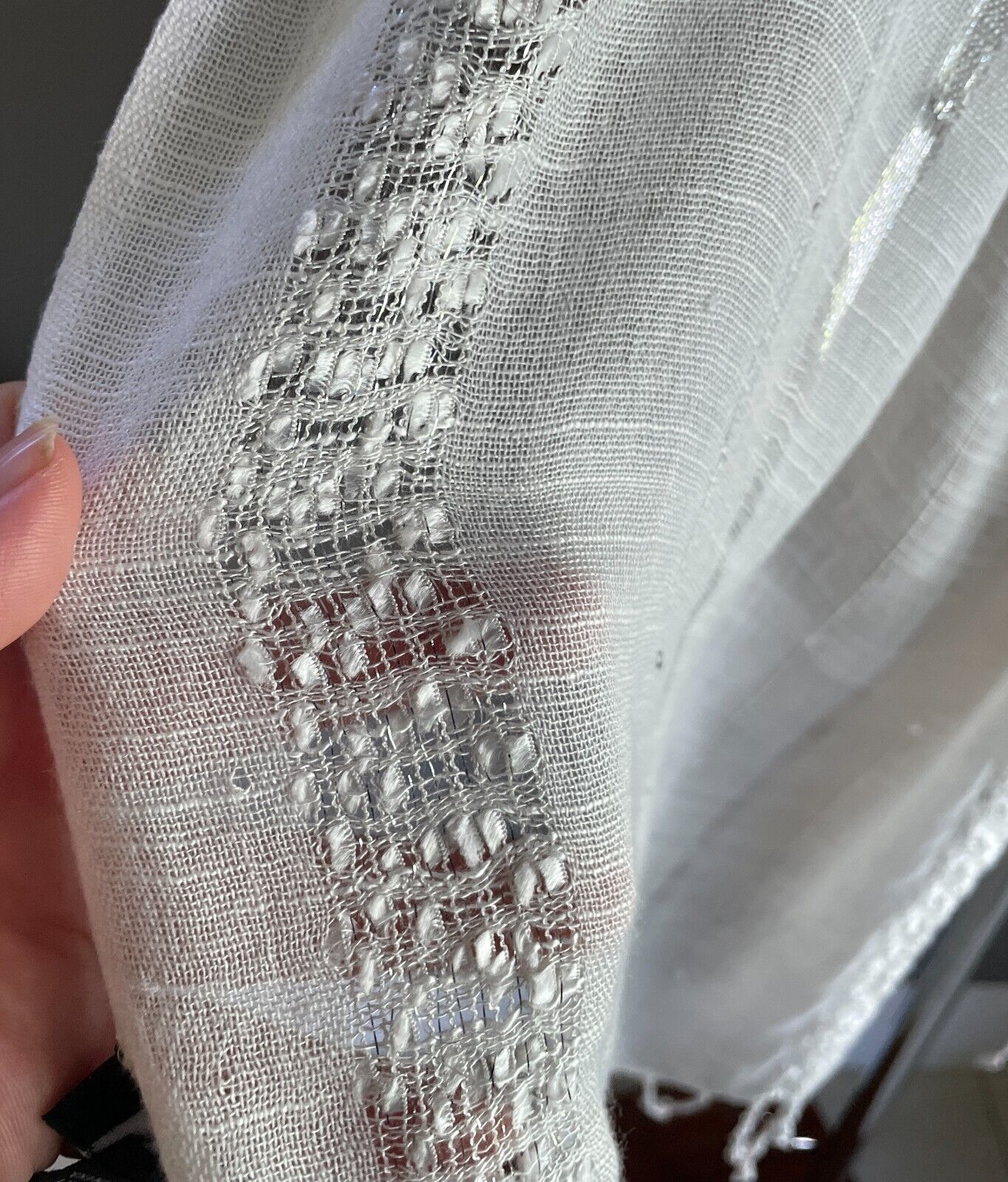 SPORTSGIRL Neck SCARF  White Silver Lurex Shawl Rectangle Glitter 53x186cm NEW