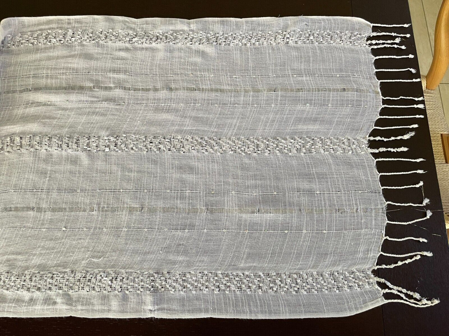 SPORTSGIRL Neck SCARF  White Silver Lurex Shawl Rectangle Glitter 53x186cm NEW
