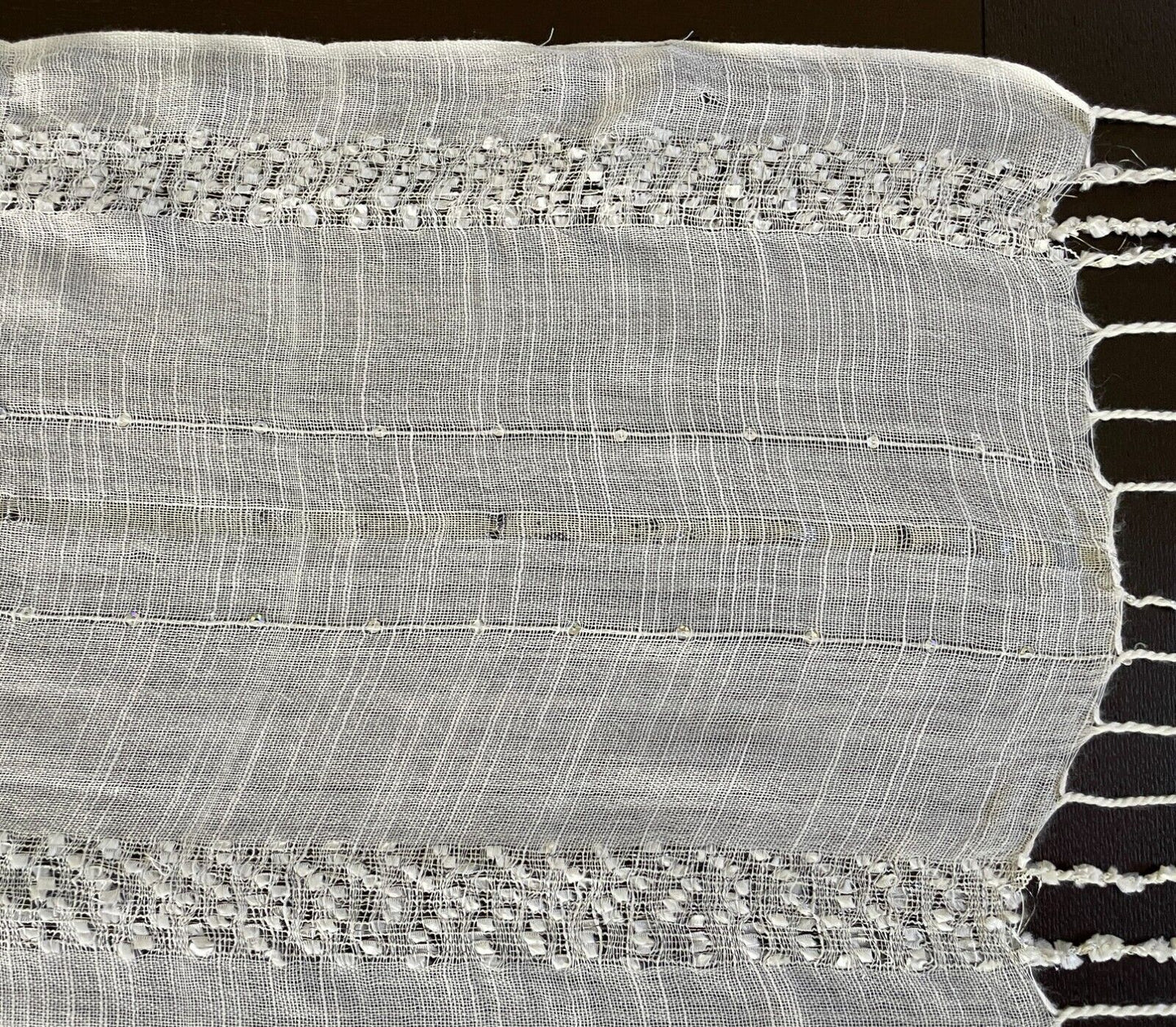 SPORTSGIRL Neck SCARF  White Silver Lurex Shawl Rectangle Glitter 53x186cm NEW