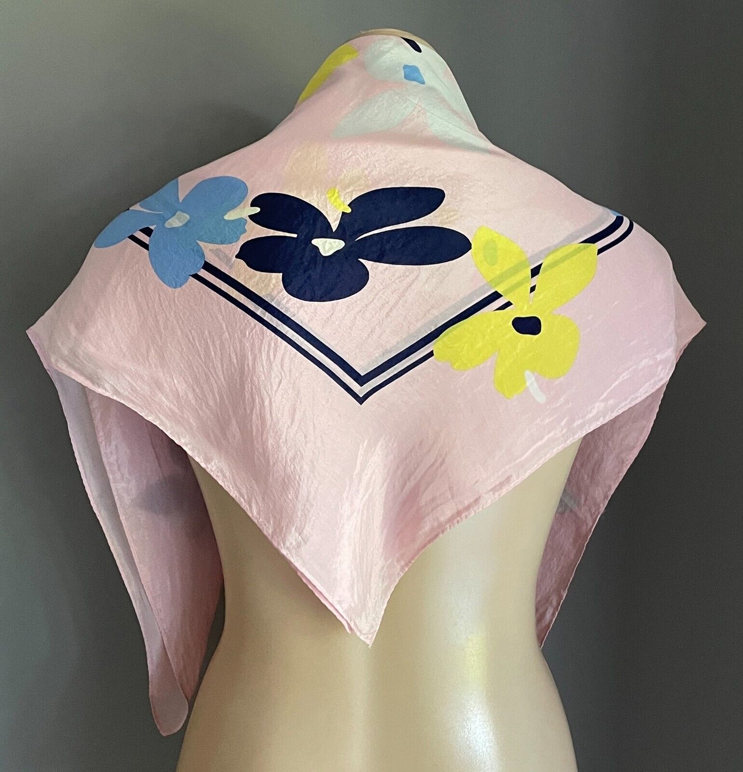 Neck SCARF Pale Pink Coloured Floral Print Shawl Rectangle Very Pretty 80x77cm