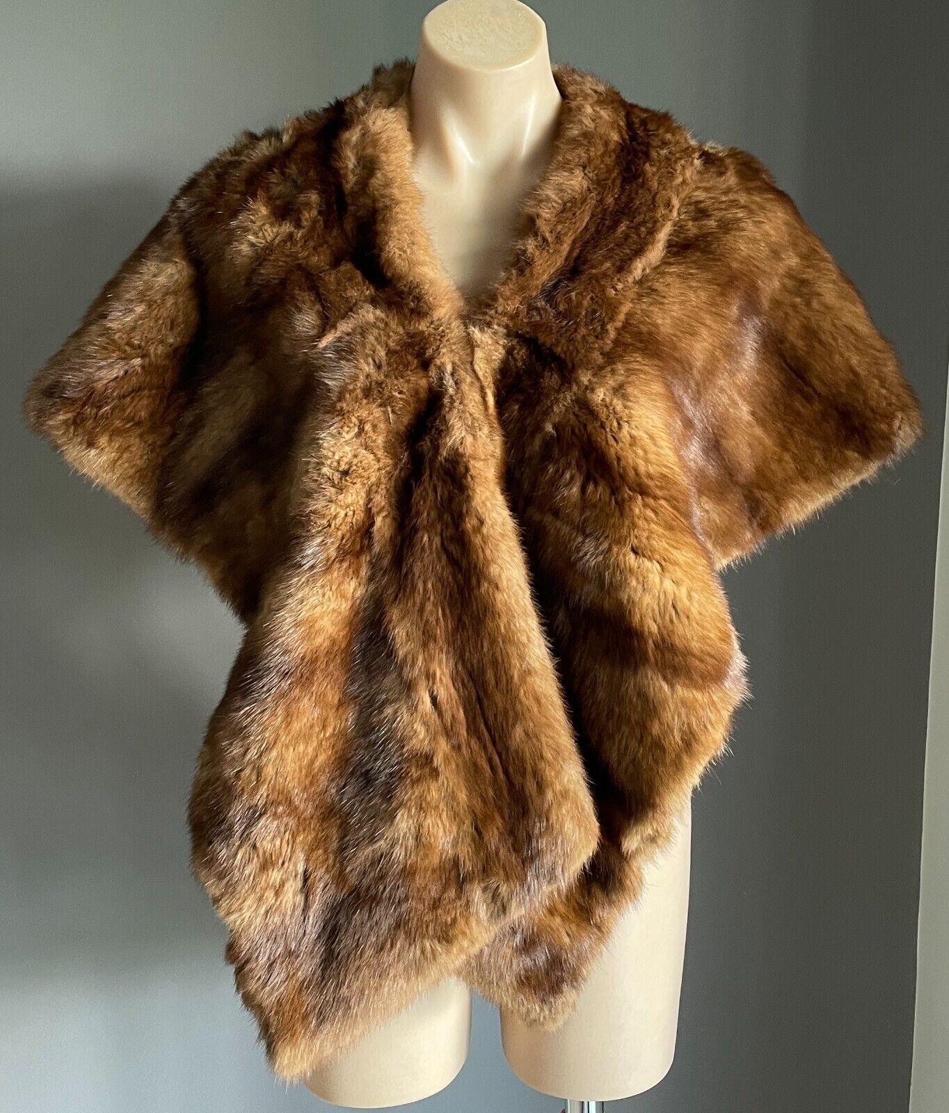 Real Fur Stole GLAMOUR PUSS Brown Shawl Wrap Size 10  16 (Rabbit Fox ?) Vintage