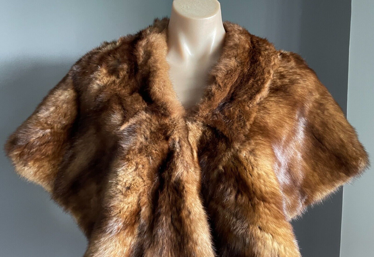 Real Fur Stole GLAMOUR PUSS Brown Shawl Wrap Size 10  16 (Rabbit Fox ?) Vintage