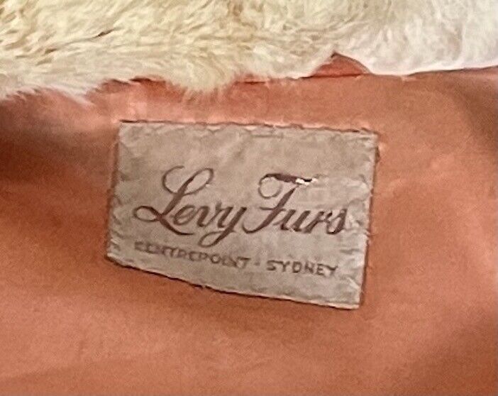 LEVY FURS Sydney Cream & Brown Rabbit (?) FUR COAT Long Sleeve Size 10 Vintage