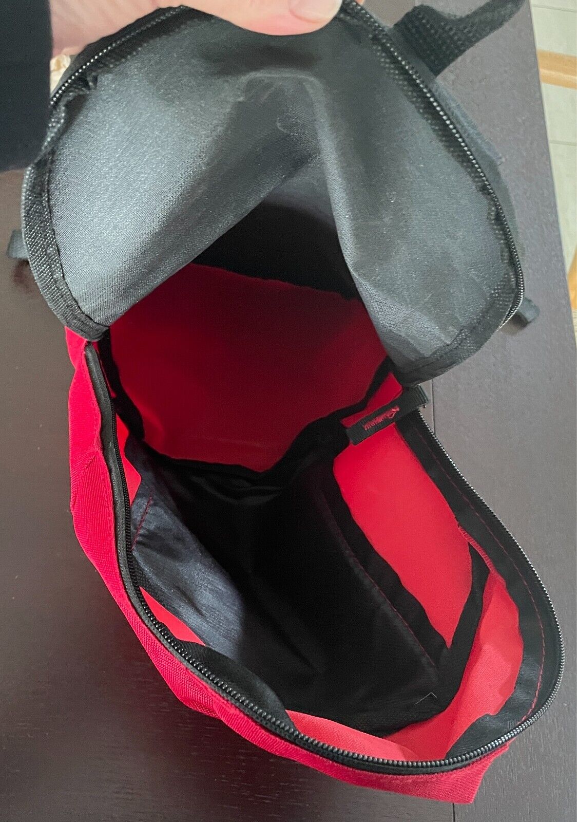 MID WESTERN NSW Uni Get Ready Country Red Black Trim Backpack Adjustable Strap