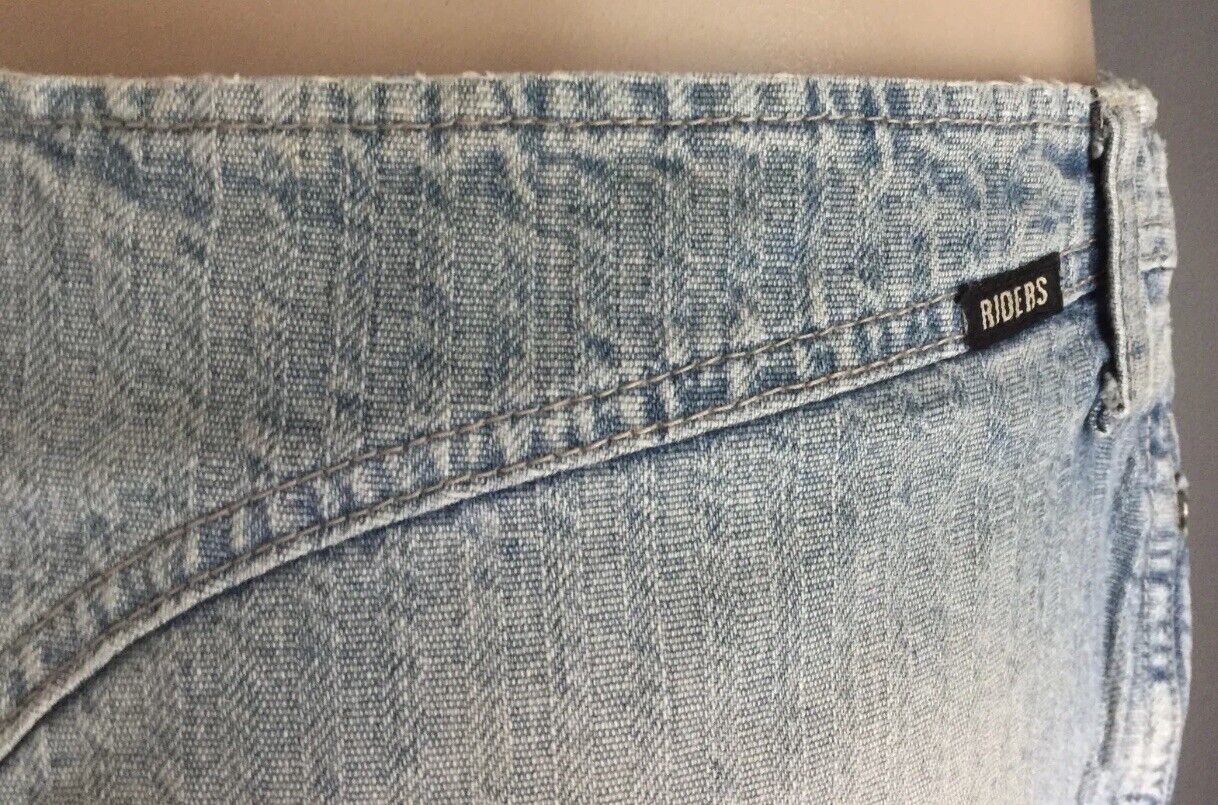 RIDERS by LEE Jeans Mini Skirt Blue Denim Faded Ladies Sz14 Cheeky Bum Vintage