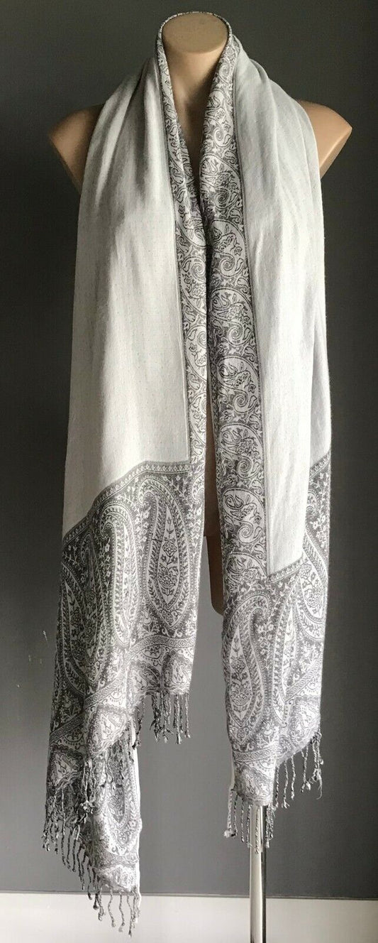 Neck SCARF Grey Black & White Paisley Print Fringed Trim Ladies