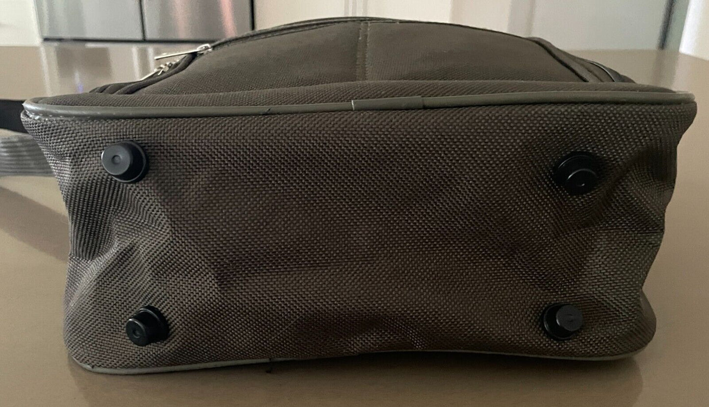 CABIN BAG Khaki Green Nylon Travel Overnight w Shoulder Strap Oblong Shape