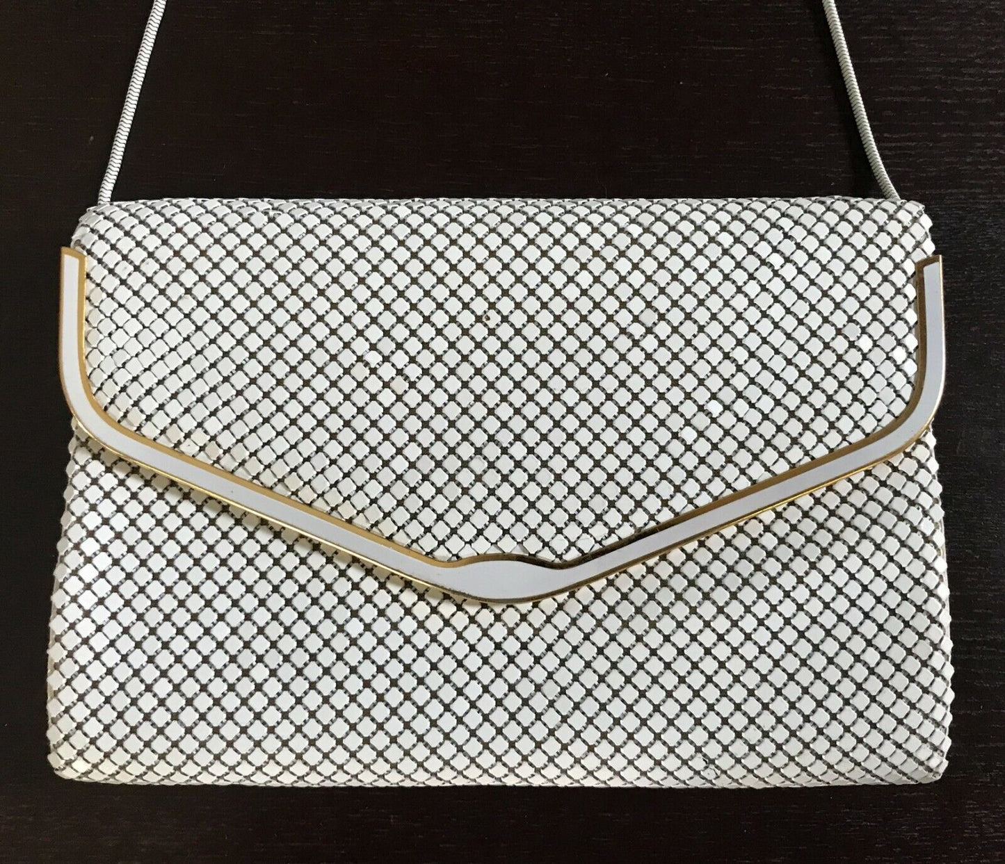 1960s White "Aluminium" Glomesh Look Clutch Shoulder Bag Magnetic Lock Snake