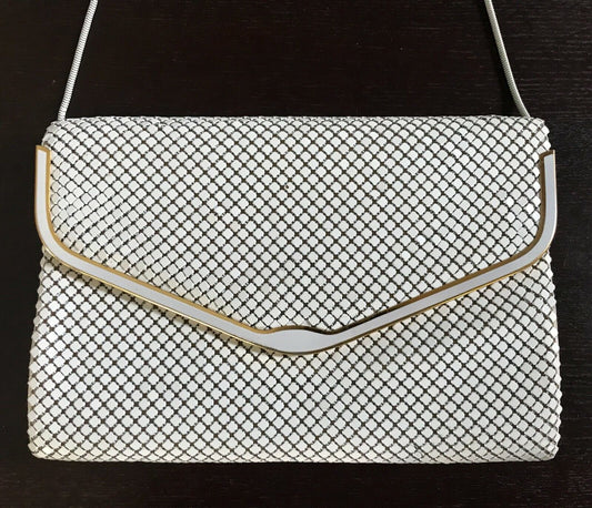 1960s White "Aluminium" Glomesh Look Clutch Shoulder Bag Magnetic Lock Snake