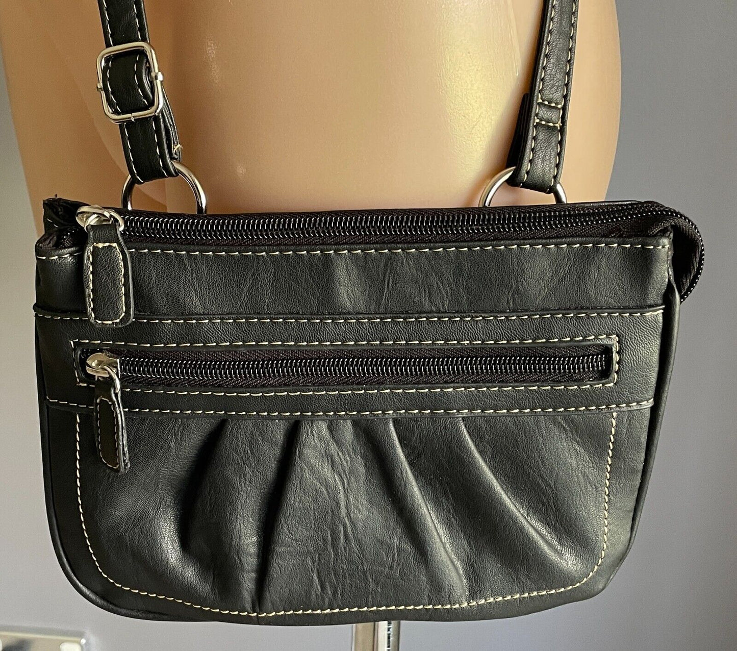 CABRELLI Shoulder Bag Black Pleather Crossbody Strap White Stitching NEW Retro