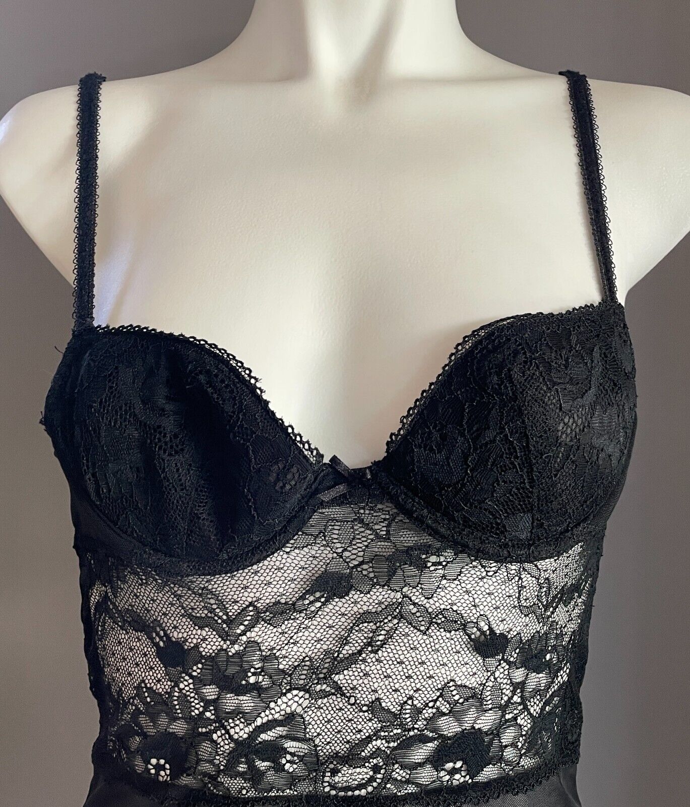PRIVATE PROPERTY Sexy Chemise Black Lace Mesh Net Lingerie Underwire Size 10A