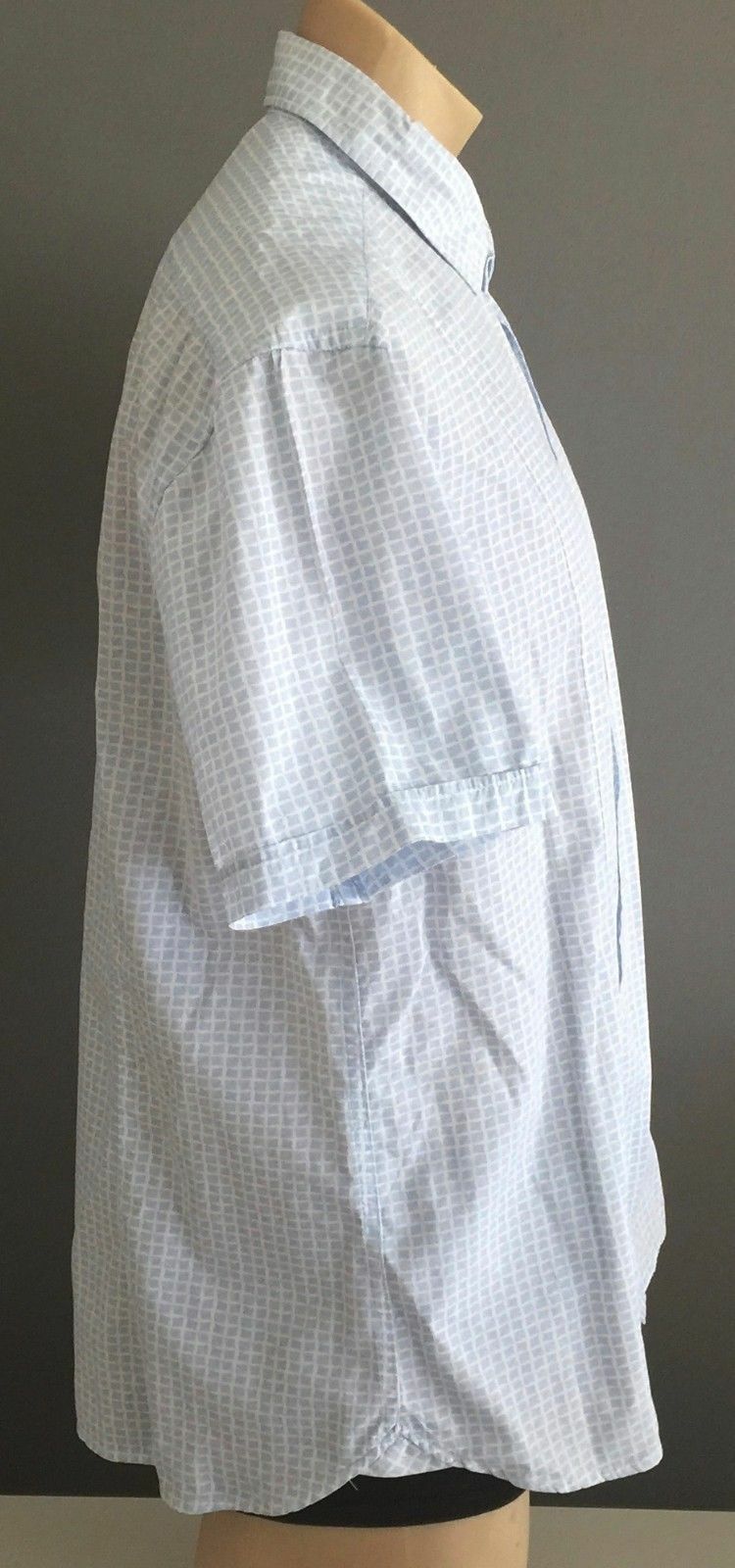 Mens XL DANIEL HECHTER Short Sleeve Shirt Light Blue & White Square Check