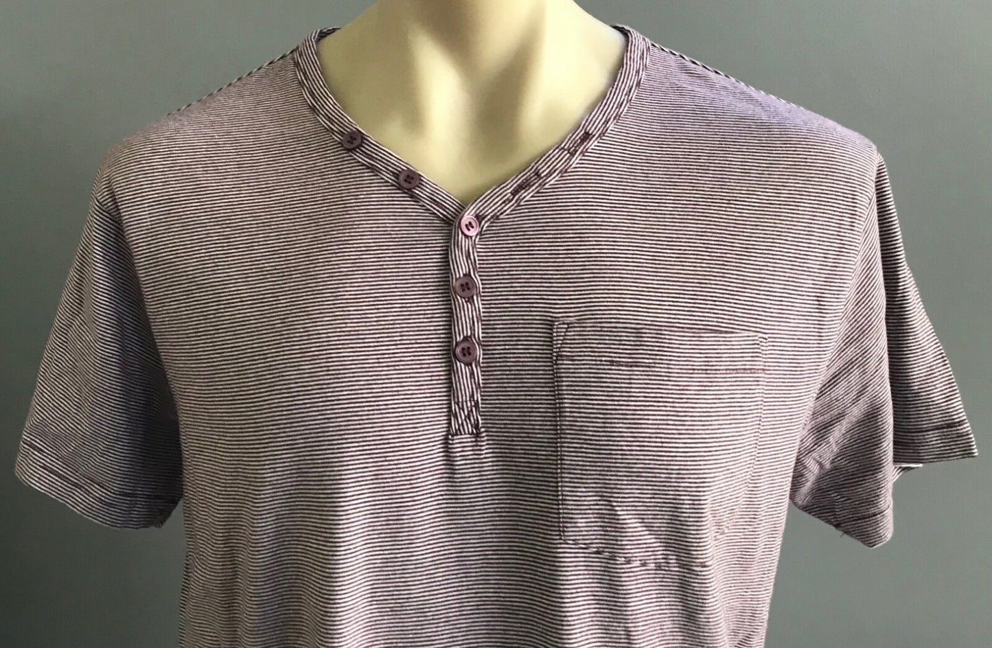 Mens T-Shirt XL KMART Maroon White Stripe Slim Fit Short Sleeve Henley Tee
