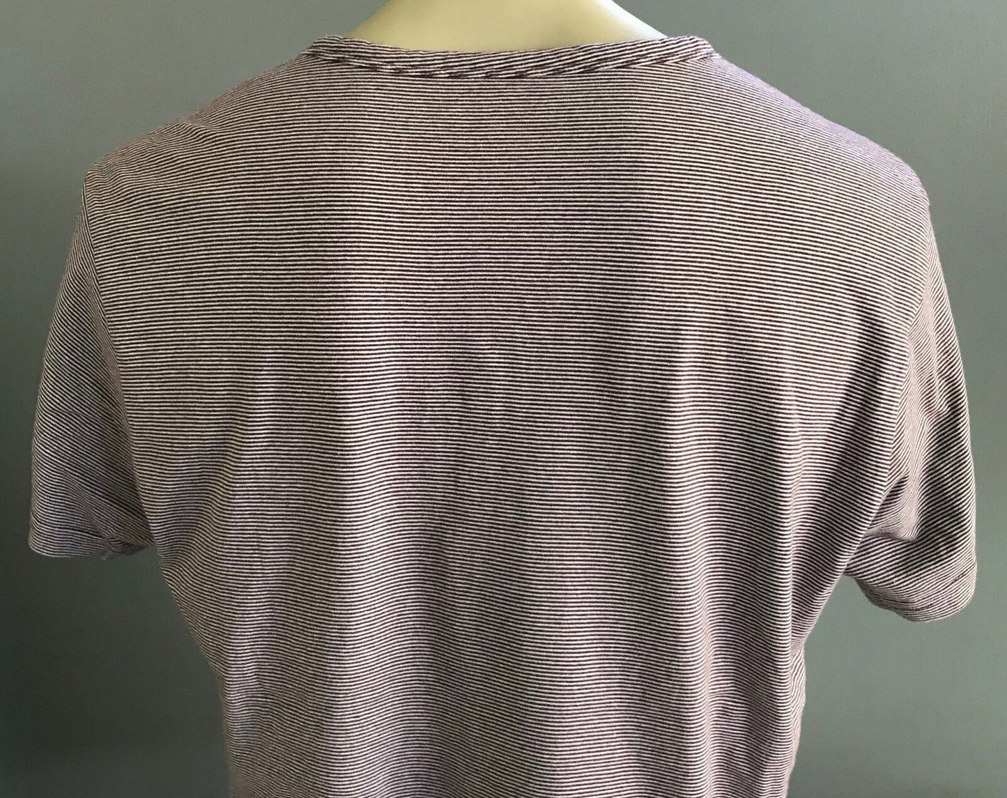 Mens T-Shirt XL KMART Maroon White Stripe Slim Fit Short Sleeve Henley Tee