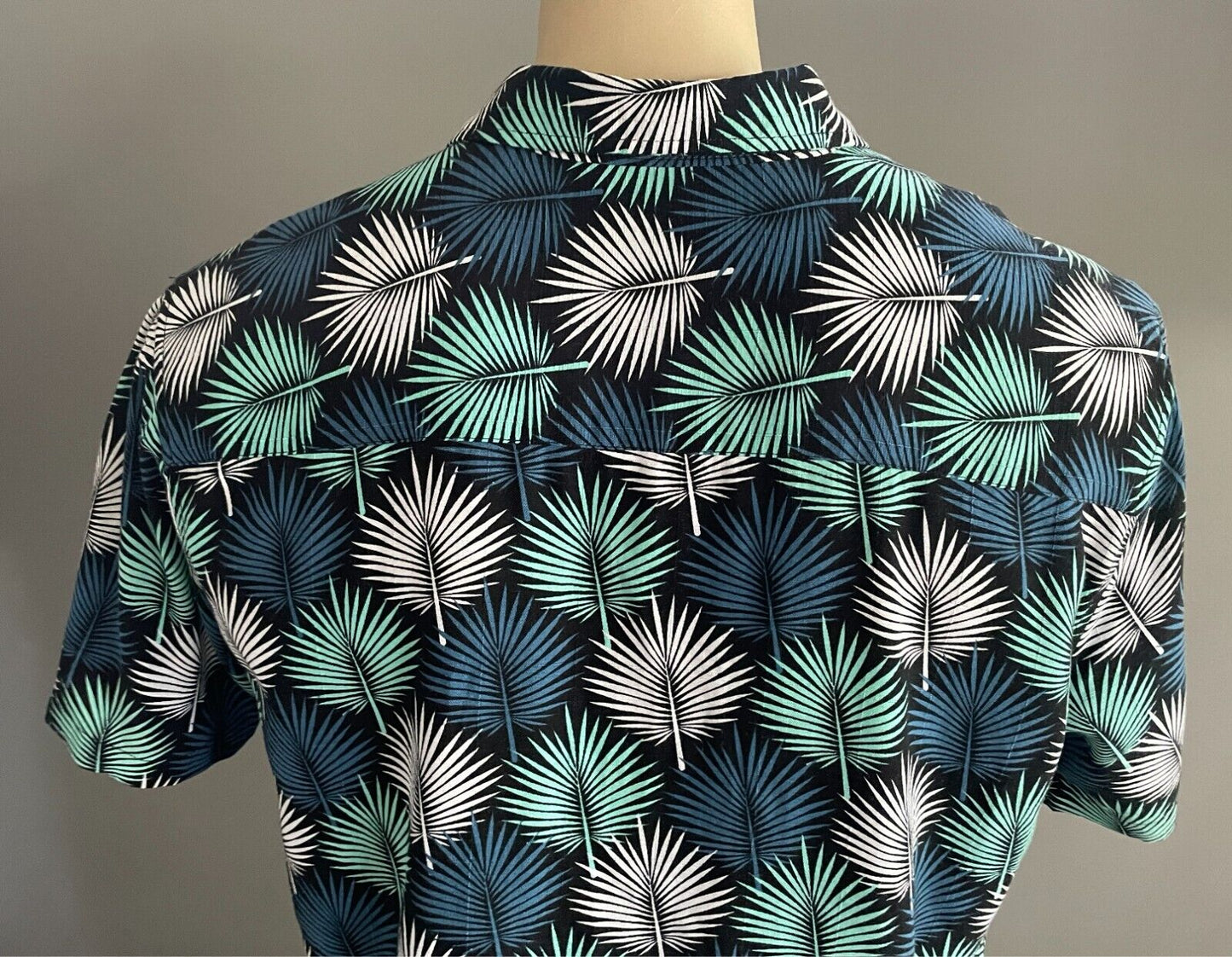 KG KINGSTON GRANGE Shirt Short Sleeve Bamboo Cotton Size XS Chest 112cm Palm NEW