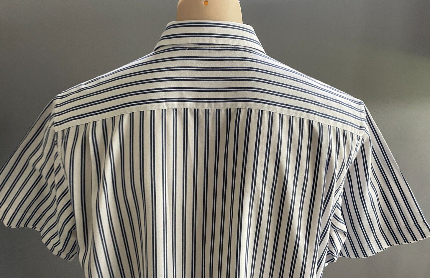 Mens OXBRIDGE Shirt White & Navy Stripe Short Sleeve Size L Classic Fit