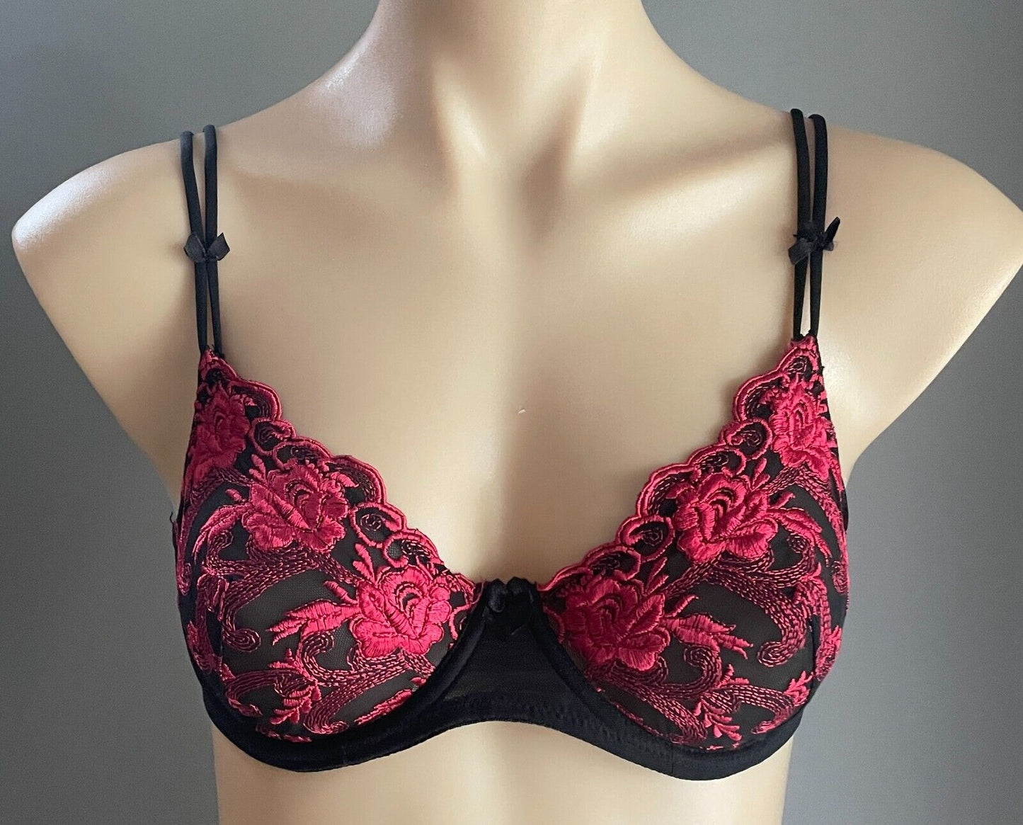 GALA BRAS Bra 10C Black Net & Red Embroidered Trim Underwire Balconette 10 C