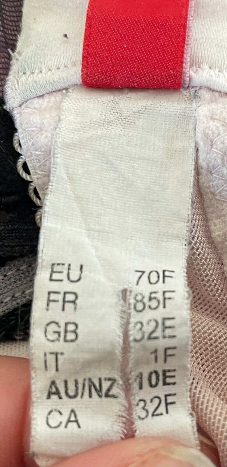 TRIUMPH Bra 10E Underwire Light Pink Black Polka Dot Black Lace Lingerie 10 E
