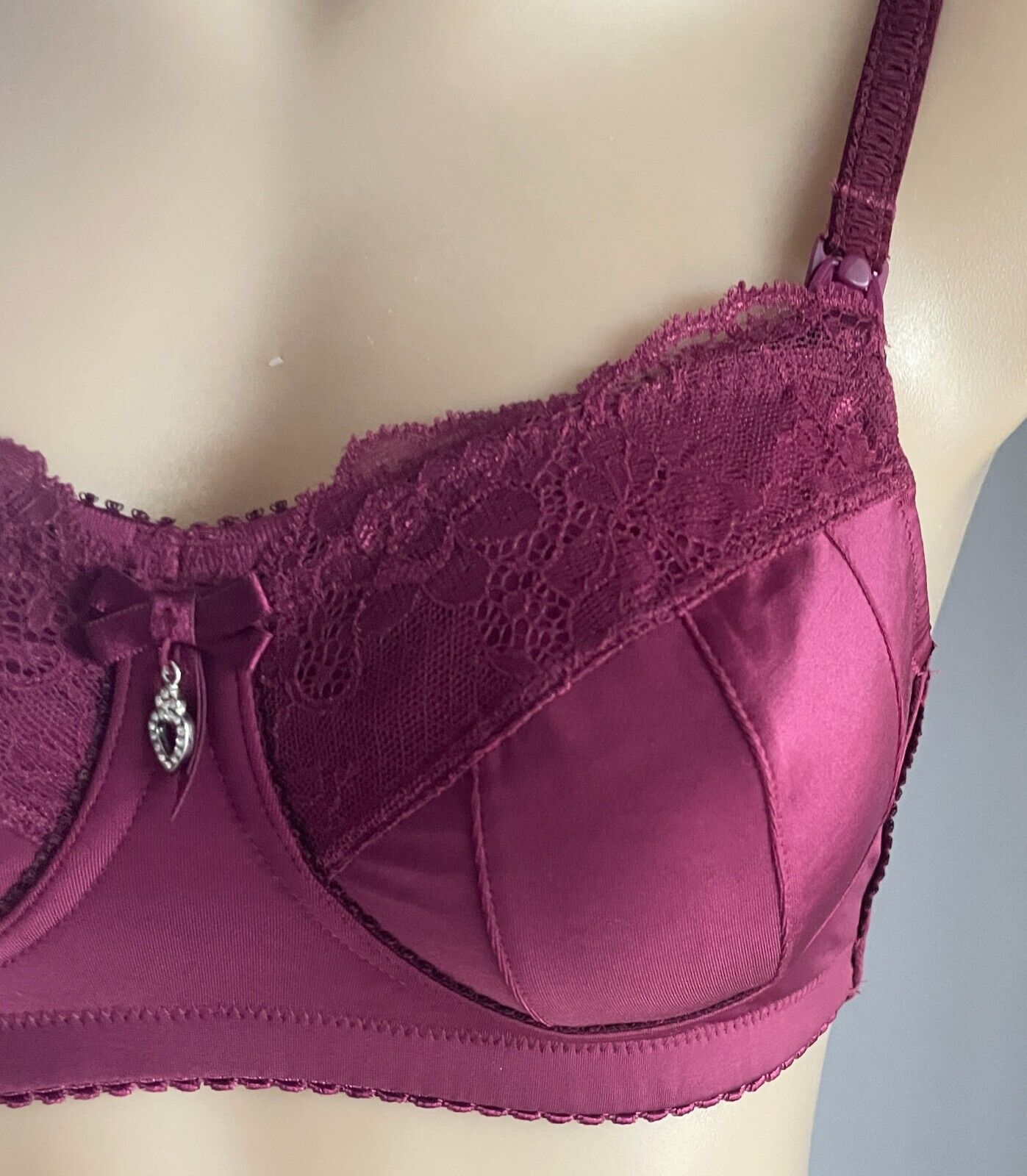 HOTMILK Wild Composure Bra 10 B Berry Red Maternity Nursing Lace Trim Wireless