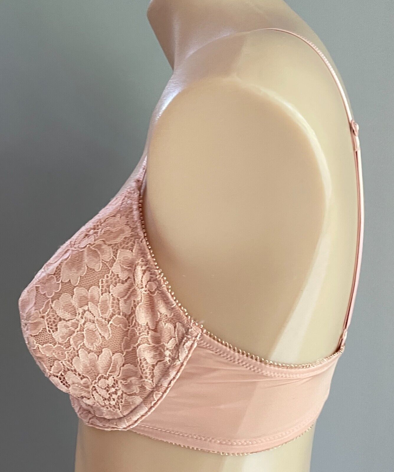 LILY LOVES Bra 12B Blush Lace Soft Cup Underwire Bra Ladies Size 12 B NEW