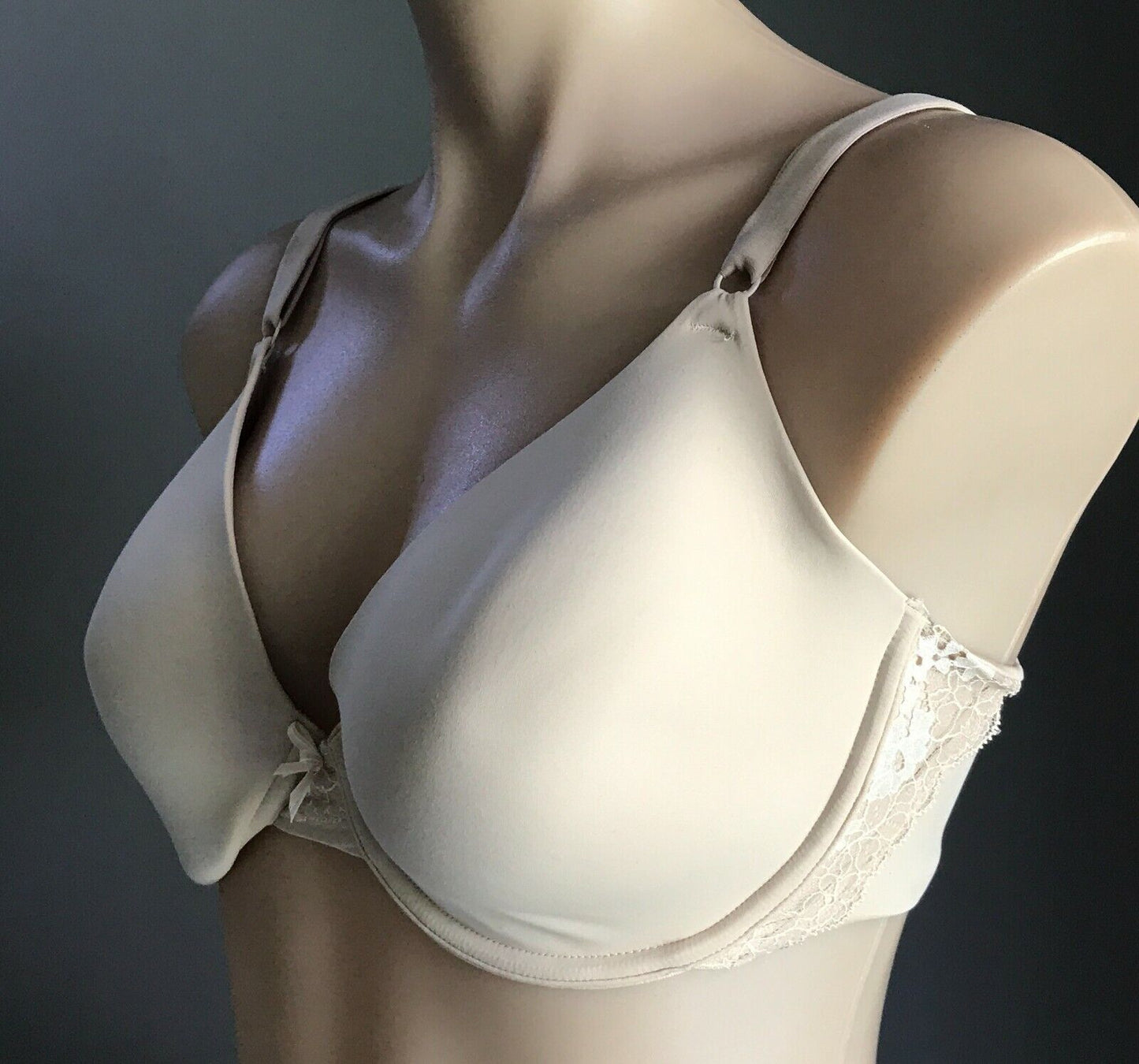 MAIDENFORM "One Fab Fit" Bra 12DD T Shirt Beige  Extra Coverage Underwire 12 DD