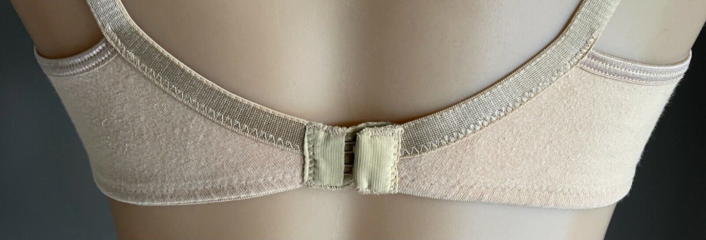 MARKS & SPENCER Bra 12C Beige Underwire with Lace Trim Lingerie 34C 12 C