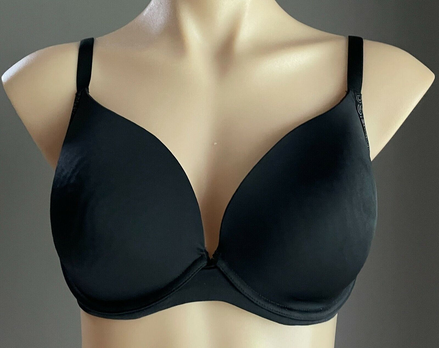 BONDS Bra 14DD Underwire Bra Black Adjustable Straps Lingerie Underwear 14 DD