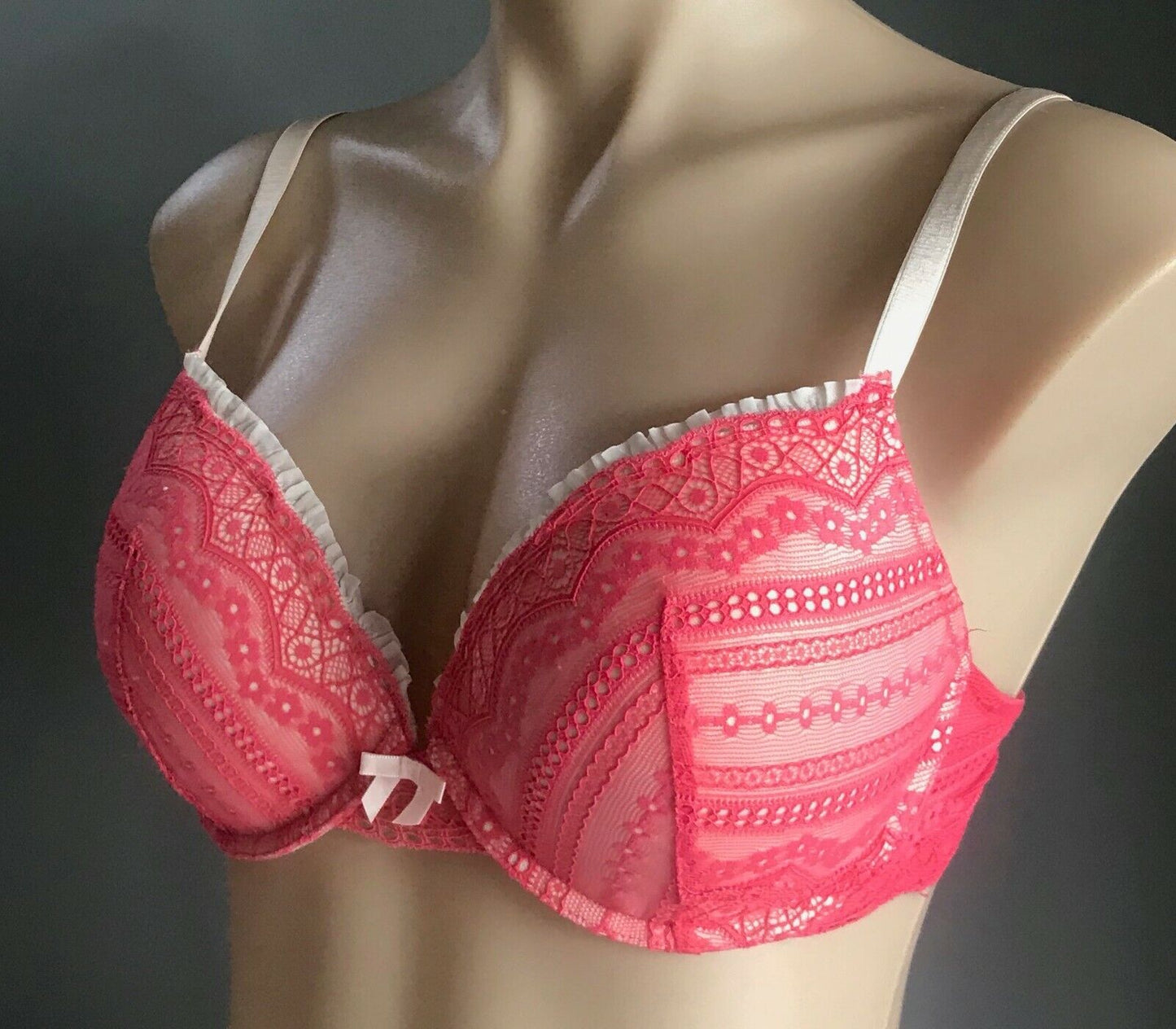LOVEABLE Bra 14C Underwire Bra Coral Lace & White Ruffle Trim Push Up Boost 14 C