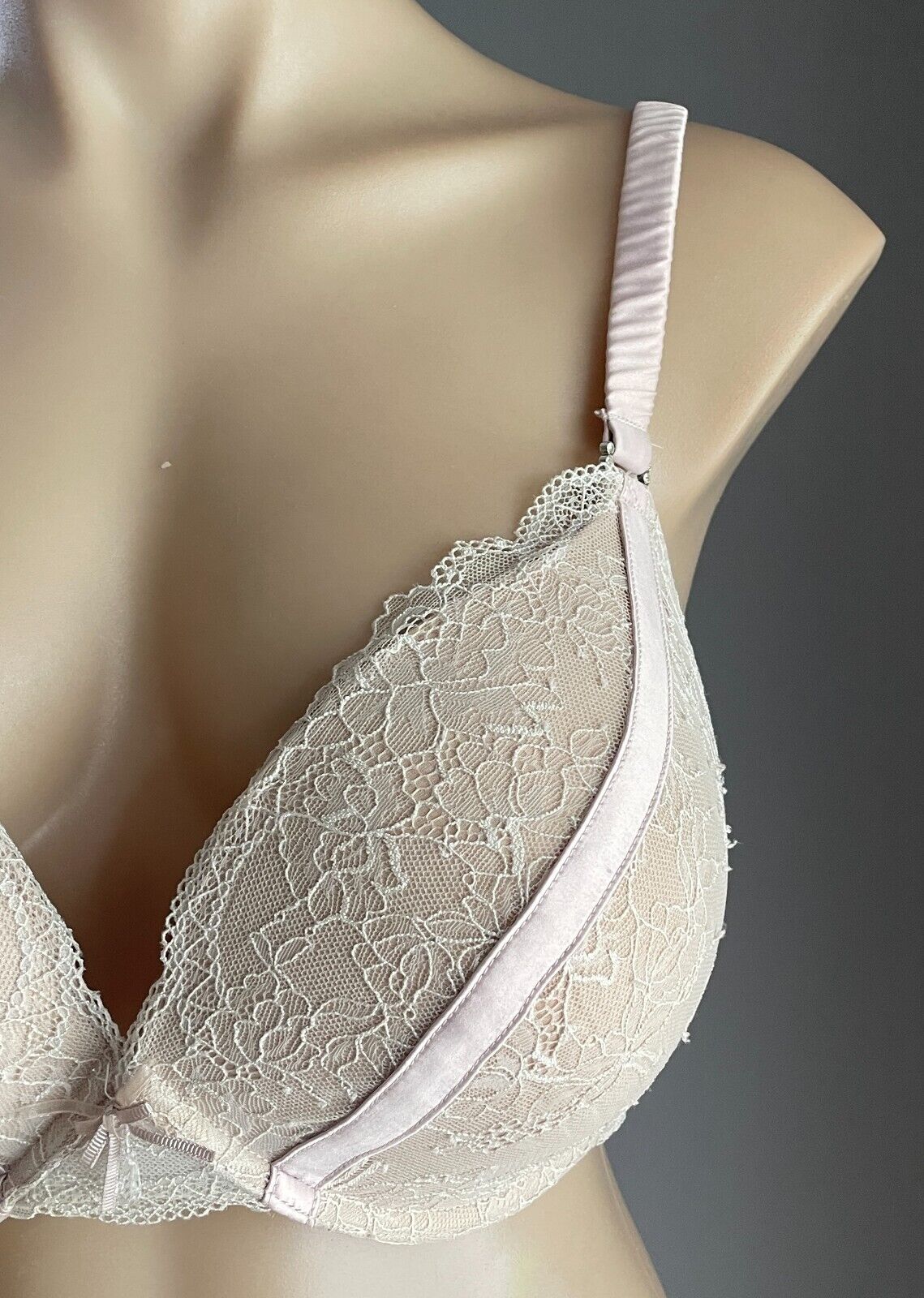 PLEASURE STATE VIP Bra 16E Beige & Blush Pink Plunge Underwire Moulded Cup 16 E