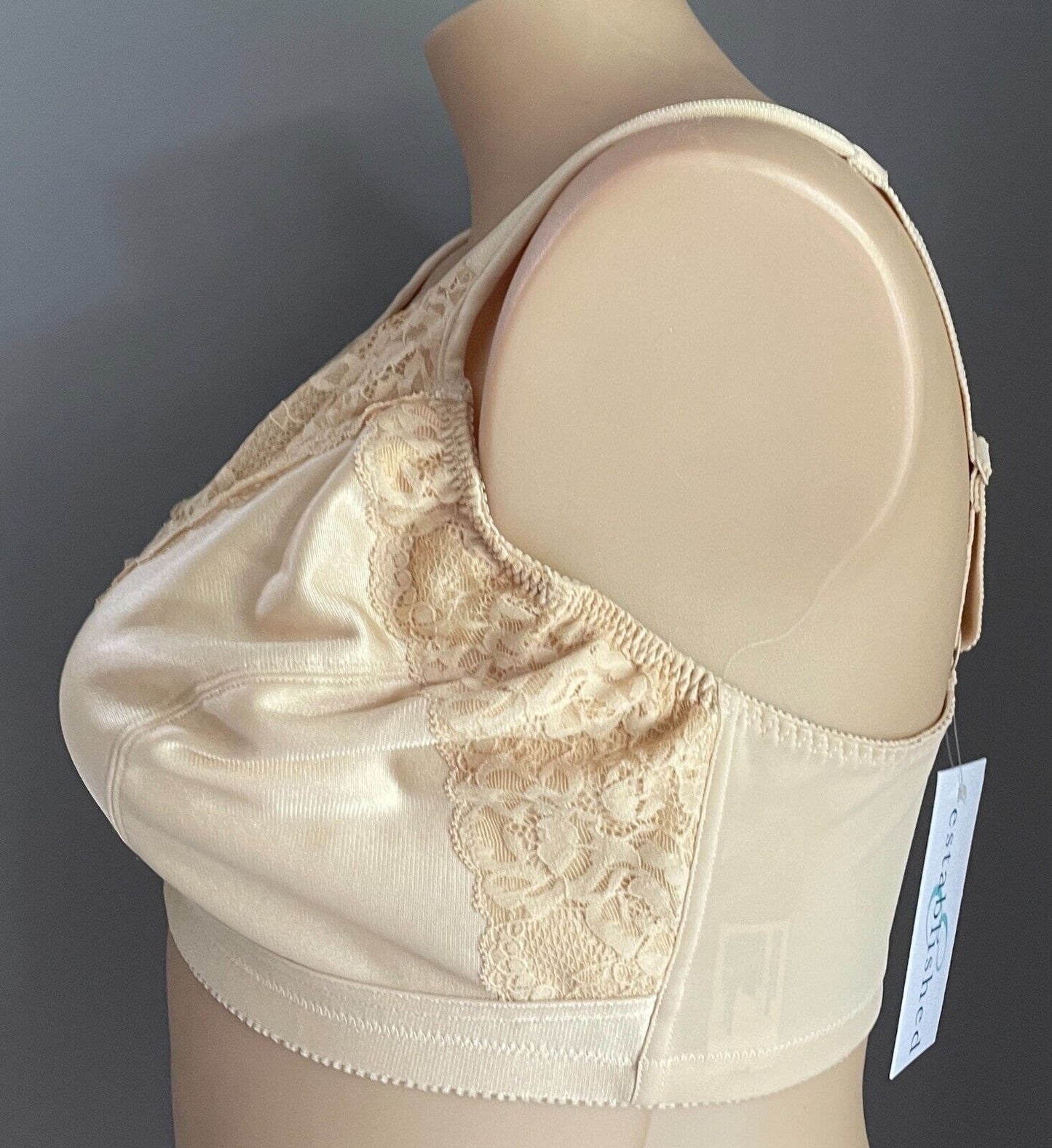 ESTABLISHED Bra 24D Beige Front Fastening Delicate Lace Wire Free 24 D Adjusting