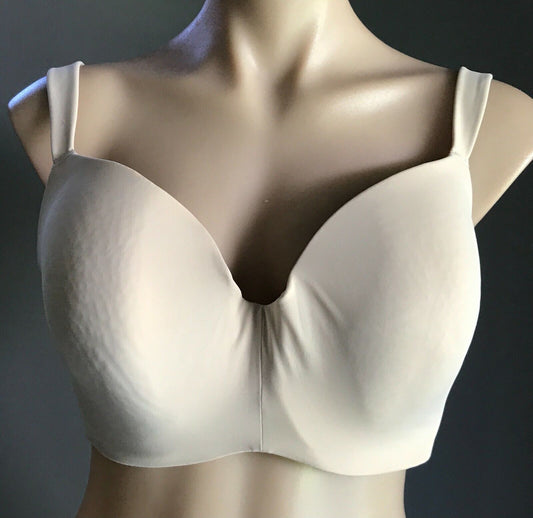KMART Bra 18D Beige Underwire Smooth Bra Ladies Plus Brassiere Size 18 D K Mart