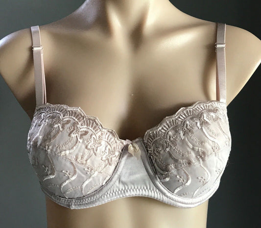 JC Bra 16D Pushup Bra Champagne Colour Lace Underwire Lingerie 16 D 38D
