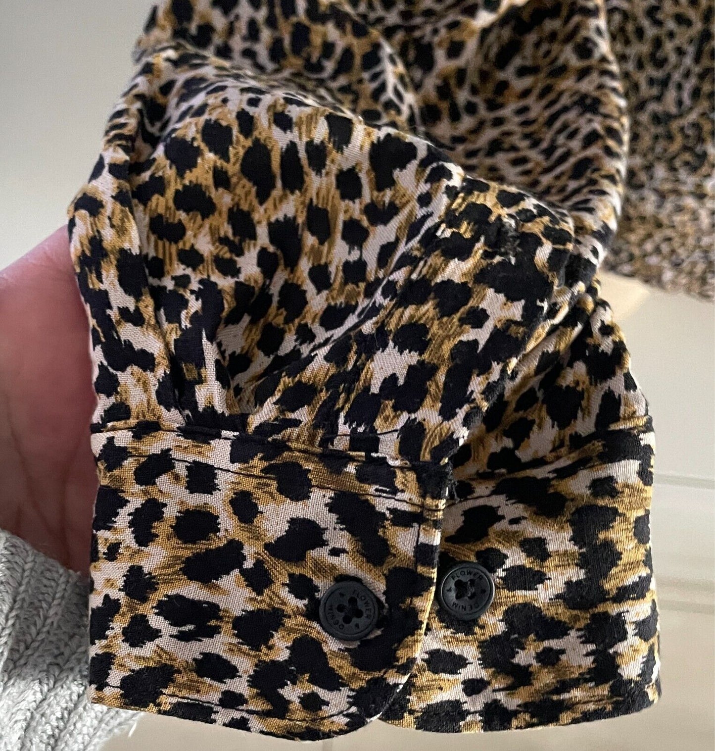 Mens RICKY SINGH Denim & Flowers Cheetah Print Shirt Size XL Button Front
