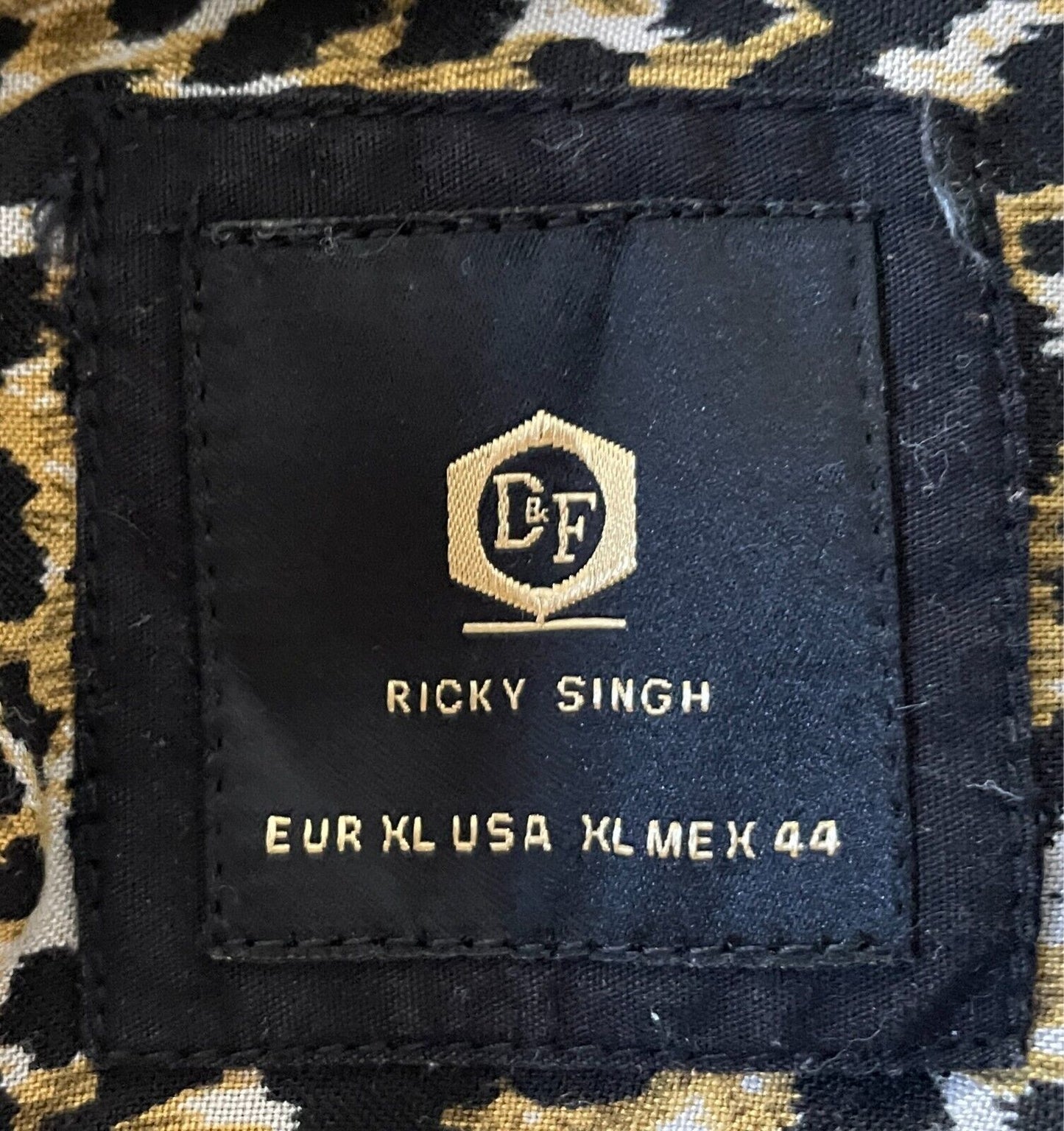 Mens RICKY SINGH Denim & Flowers Cheetah Print Shirt Size XL Button Front