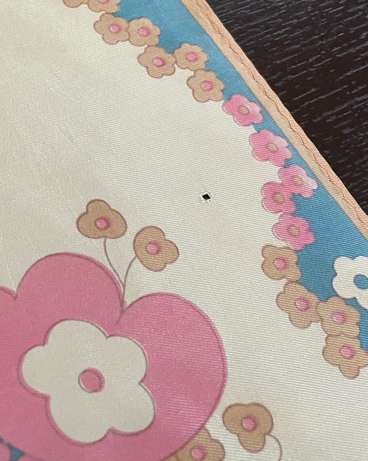 Square Neck SCARF White Pink Blue Beige Pastel Flower Floral Print 67cm Stunning