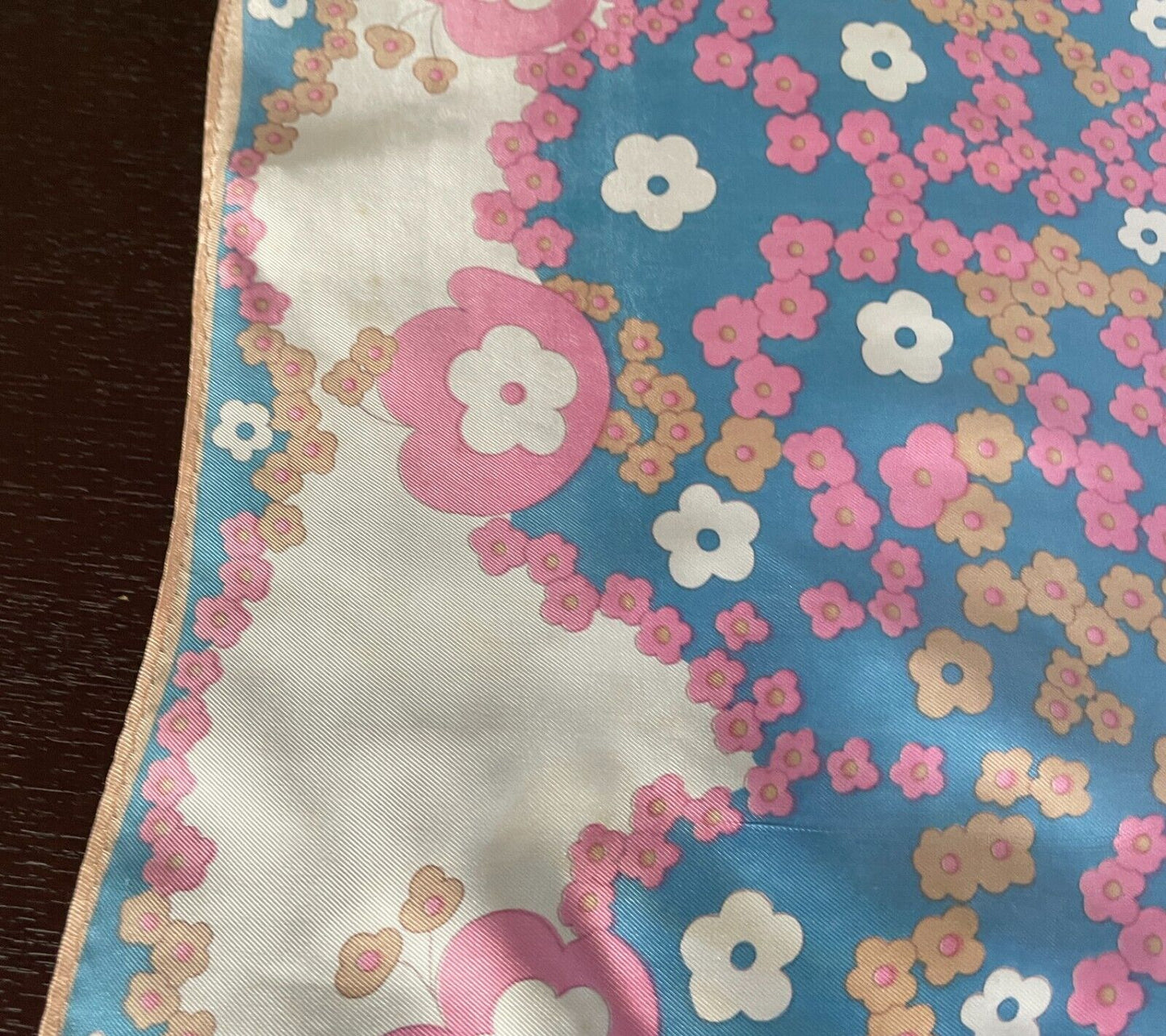 Square Neck SCARF White Pink Blue Beige Pastel Flower Floral Print 67cm Stunning