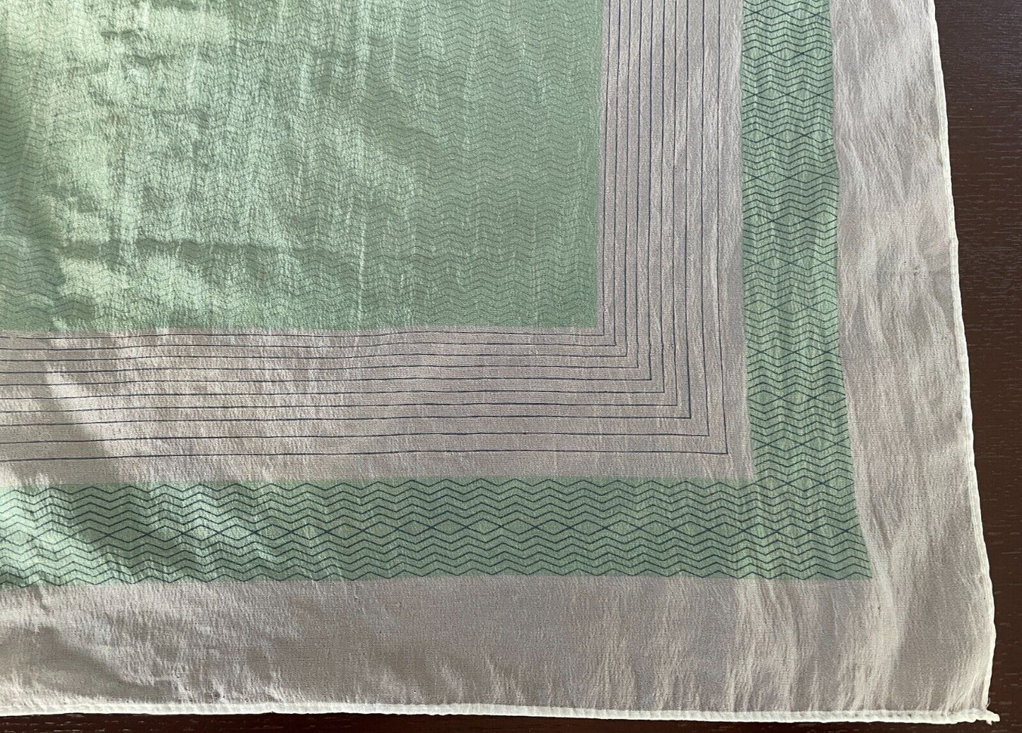 65x66cm Square NECK SCARF Green Geo Print Border Semi Sheer Nylon Stunning!
