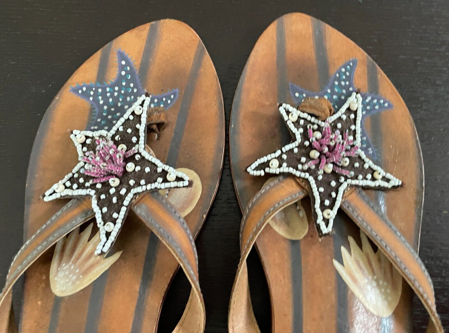Tan Leather Slip On Sandals Small Heel w Bead Trim Star Motif Shoes Size 10
