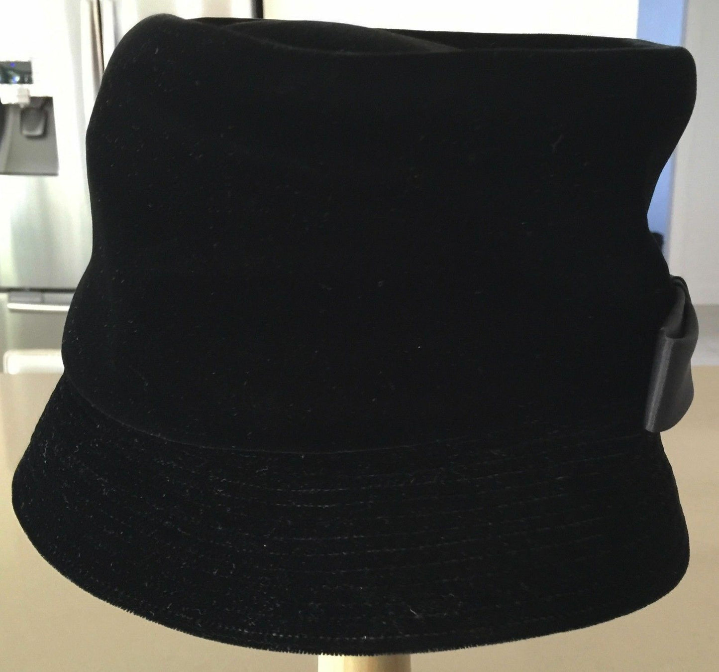 JULI KAY Hat Black Velvet Felt Hat Bow Front Ladies Size 56cm Vintage 1950s