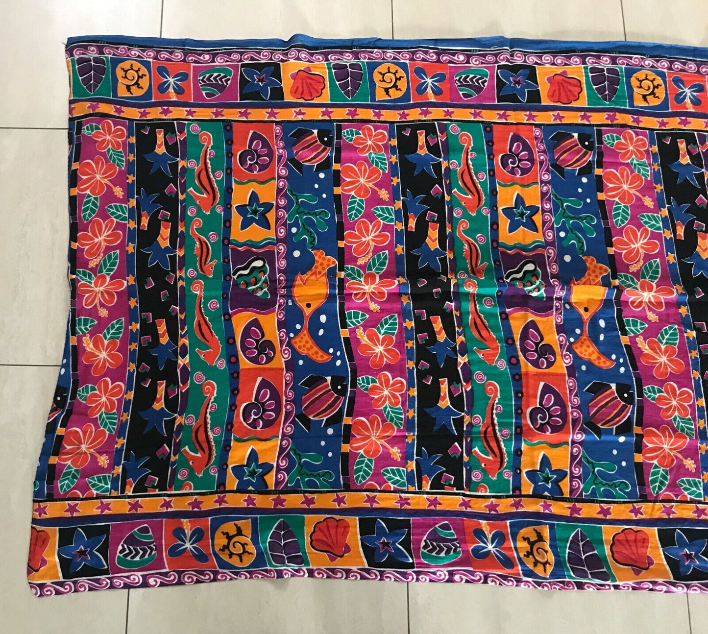 SARONG TIE RACK Cotton Wrap Skirt Rolled Hem  Bright Colourful Sea Animal Print