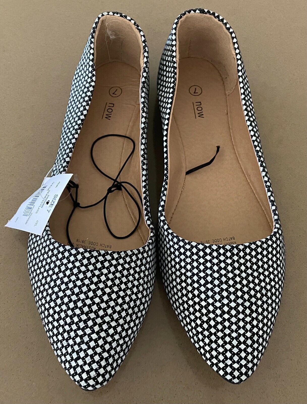 NOW Ballet Flats Black White Woven Check Fabric Shoes Slip Ons Size 7 NEW